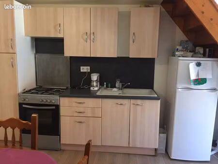 t2 centre ville sallèles d'aude