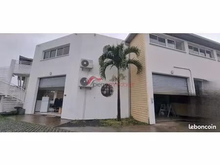 local bureaux 297 m²