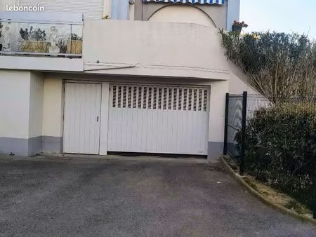 vente garage box au grau-du-roi