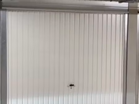 a vendre grand garage double