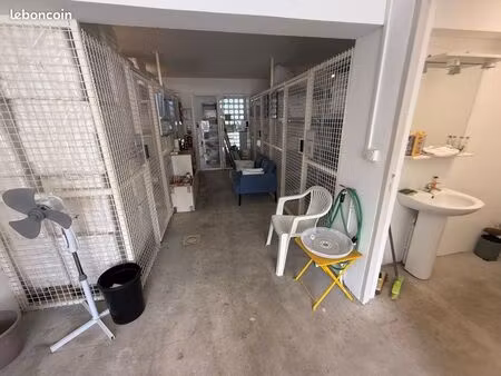 à louer — local professionnel 80 m² | saint-denis – secteur la bretagne | stockage / burea