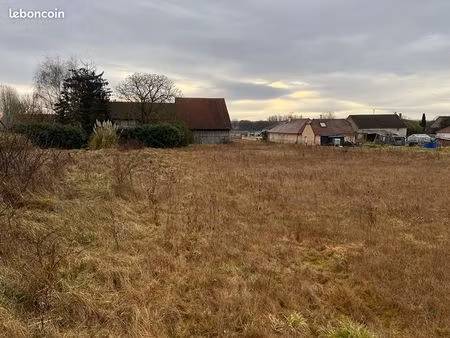 grange 1 pièce 175 m²