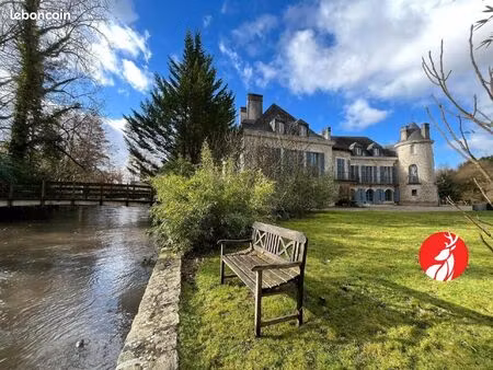 maison 10 pièces 600 m²