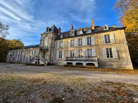 vente demeure d'exception à houdemont (54180) : à vendre / 785m² houdemont
