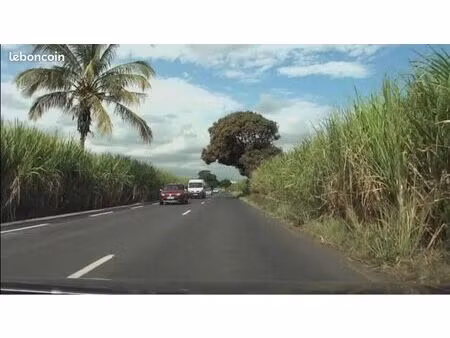 ◊ emplacement idéal – route de l’étang-salé 3500