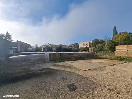 terrain 384 m² meynes