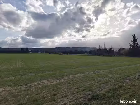 terrain 300 m² montfaucon