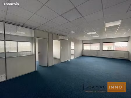 bureau 111 m²