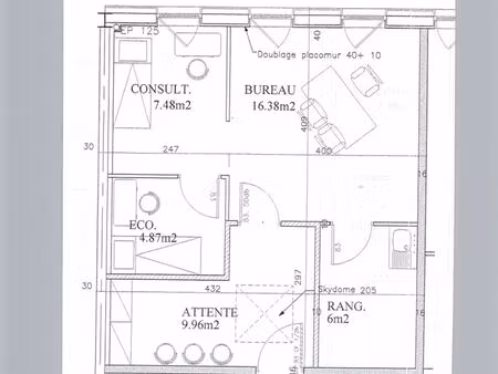 cabinet de 46 m2 dans centre medical
