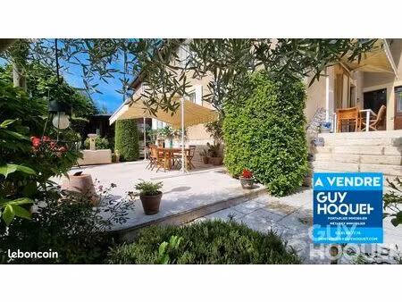 maison de village 6 pièces 140 m²