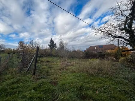 à vendre - beau terrain constructible à chimilin (905 m2)