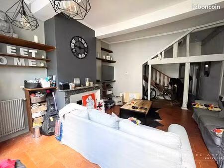 appartement 3 pièces 84 m²