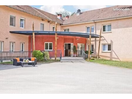 chambre 1 pièce 32 m²