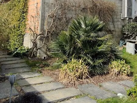 hangar ou bâtiment à transformer en habitation