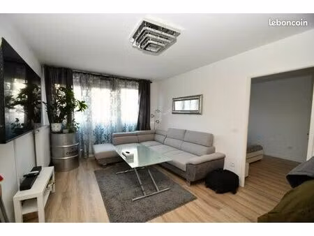 appartement t2 meublé 44 m²