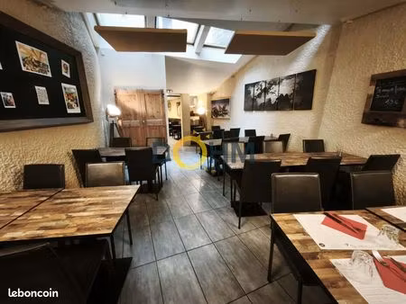 brasserie  fonds de commerce  restaurant 110 m² le puy-en-velay