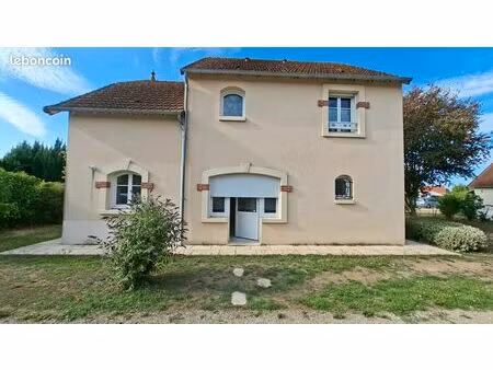 maison individuelle avec jardin