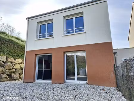 maison 4 pièces 85 m²