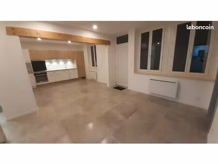 poligny - maison f3 à louer