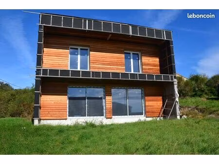 maison ossature bois hors d'eau / hors d'air à finir