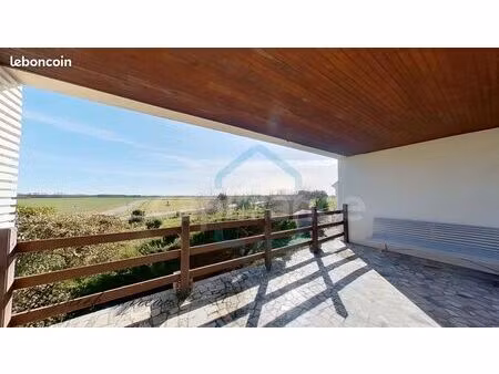 maison 6 pièces 126 m²