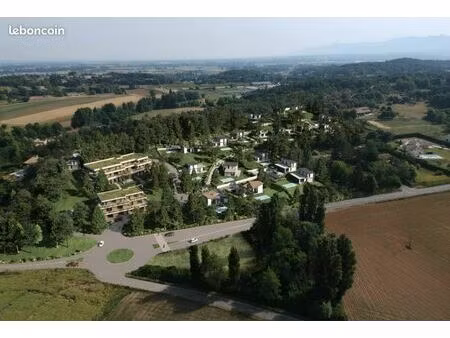 terrain 1 014 m² monteleger