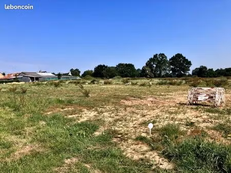 terrain 424 m² gahard