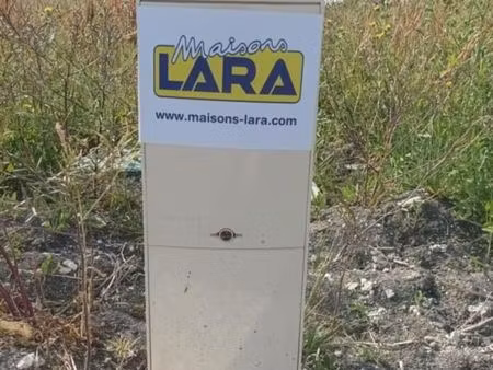 terrain 443 m² medis