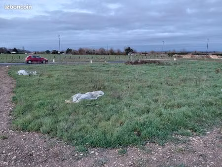 terrain 595 m² port d envaux