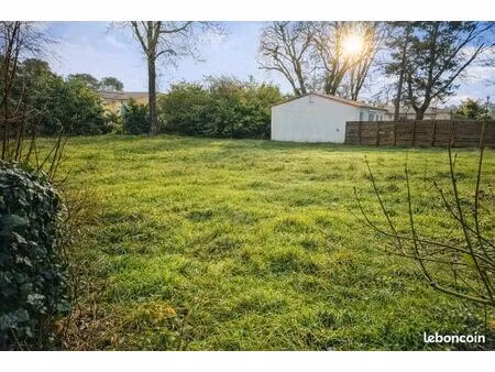 terrain 420 m² royan