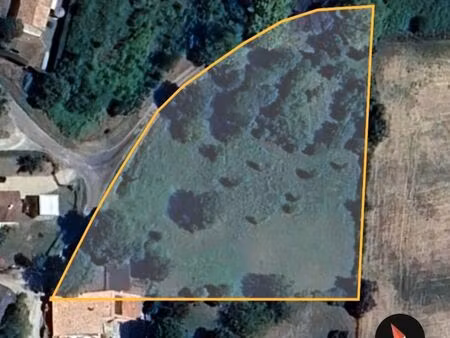 grand terrain constructible