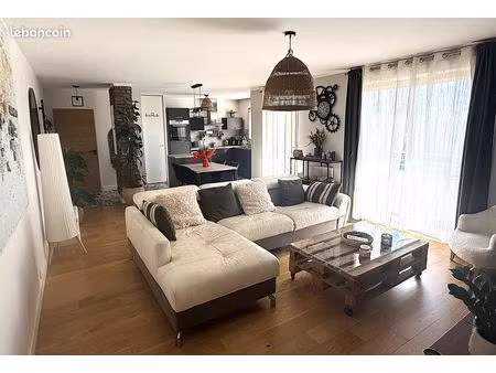 appartement t3 de 73m2 - plateau athena 13ème