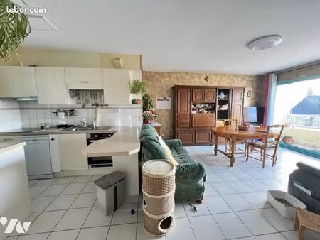 appartement 3 pièces 65 m²