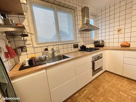 appartement 3 pièces 63 m²