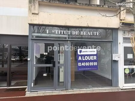 local commercial 57 m²