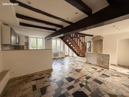 maison de ville 3 pièces 80 m²