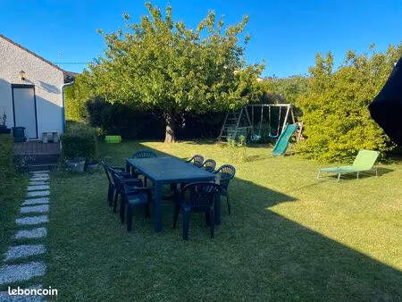 ? maison plain-pied sur terrain clos et arboré