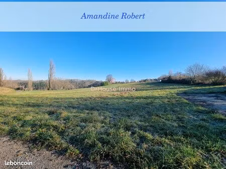 terrain 3150 m² belves