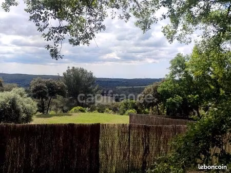 terrain 1 038 m² roquessels