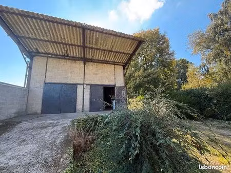 entrepôt à 8 minutes de dinan