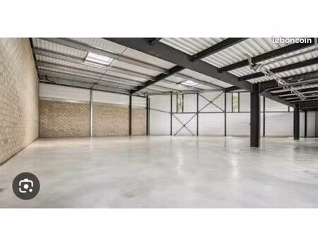 entrepot a louer la mare ste marie