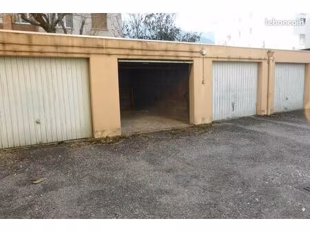 garage