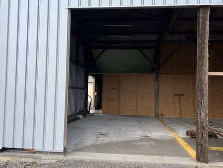 hangar/stockage/box