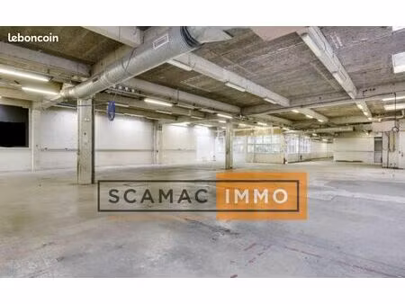 local d'activité 1 400 m²