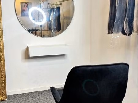 local / salon espace coworking