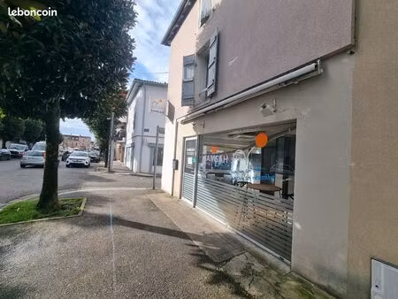 local commercial centre mont de marsan