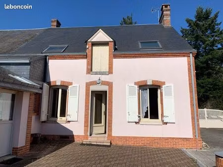 maison de ville à coullons