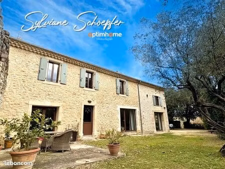 ferme 10 pièces 392 m²