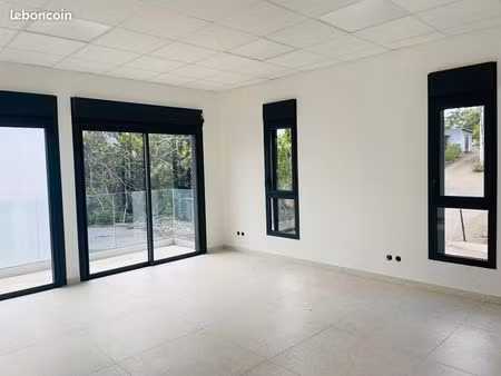 local 41 m² l etang sale