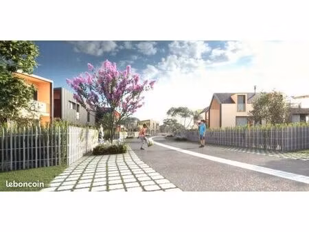 terrain 366 m² romille